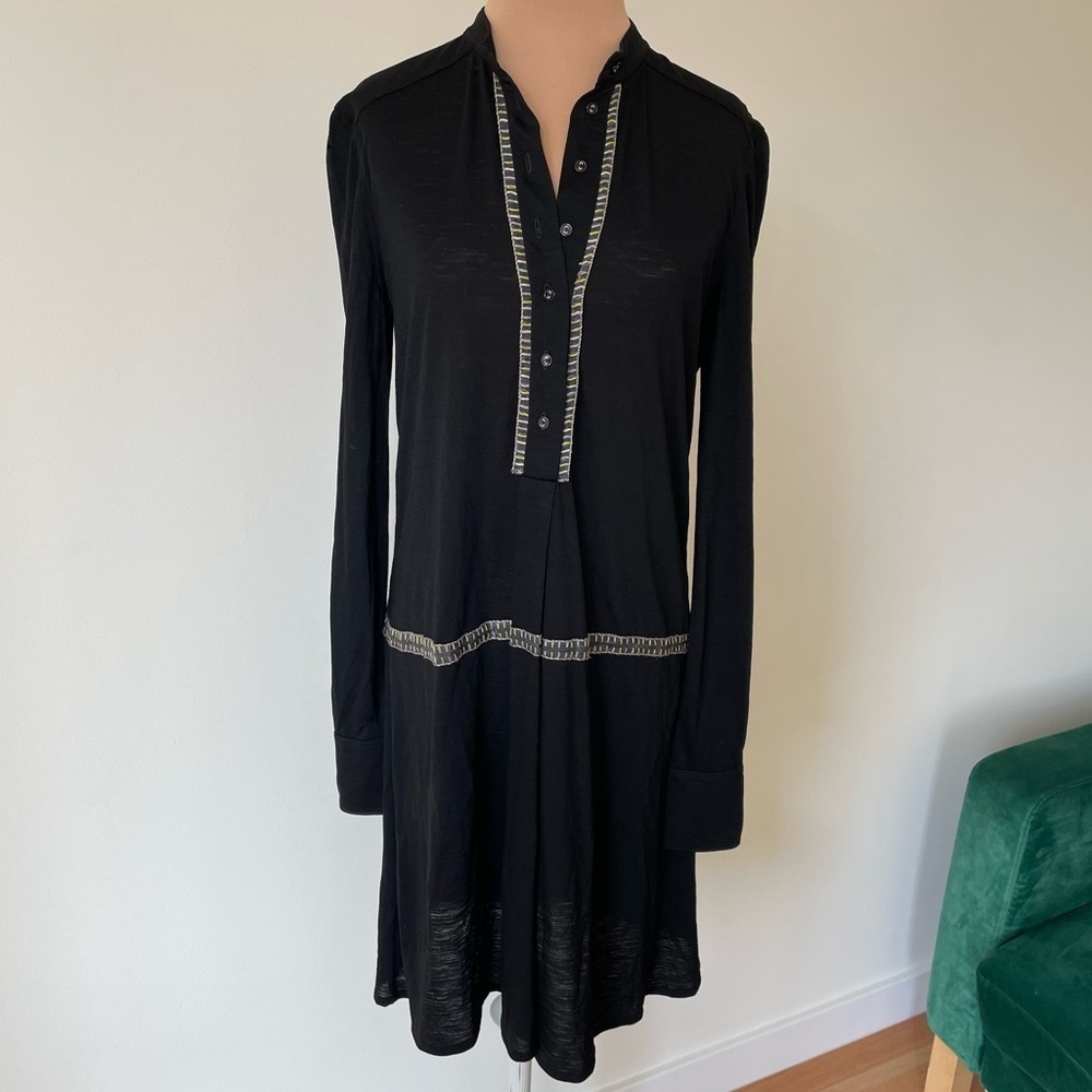 Chloe 100% Wool Black Long Sleeve Light Weight Embroidered Half Button Dress S